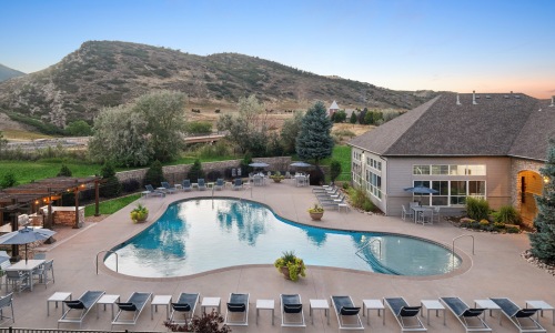 Luxury Two Bedroom Apartments & Amenities in Northglenn Cover Image